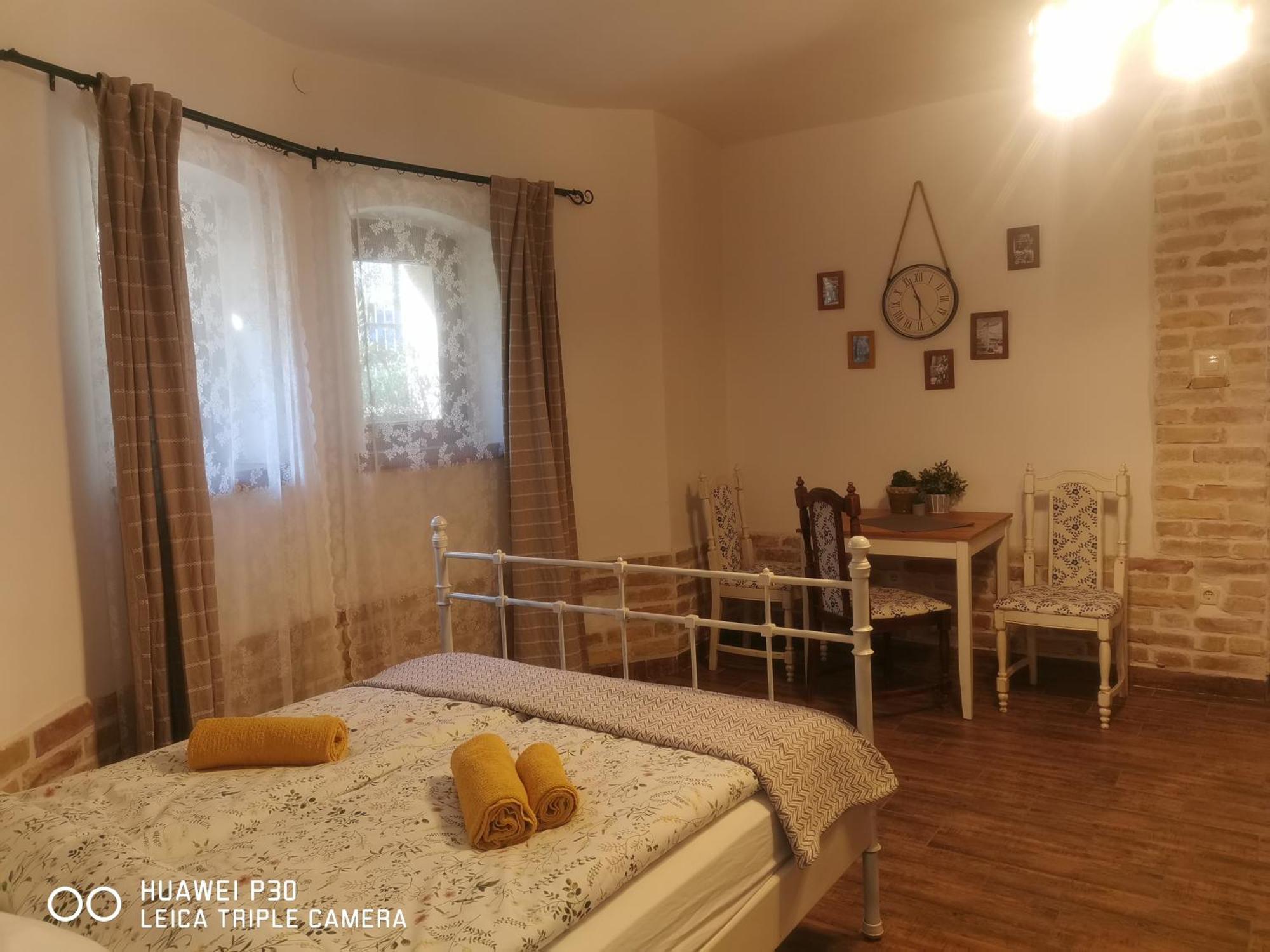 Kuria With Free Parking Apartament *